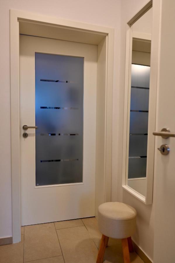 Modernes Apt Mit Direkter Anbindung Zur City Und Messe Hanóver Exterior foto